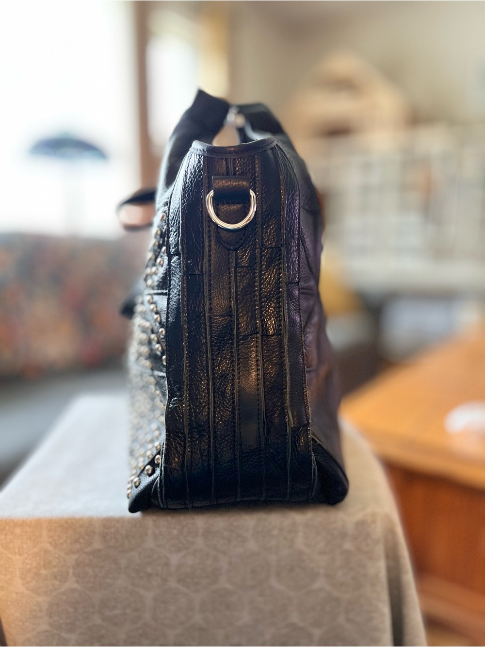 NWT Amerileather Spirit Silver Studded Shoulder/Crossbody Bag in Black Leather - Picture 5 of 12